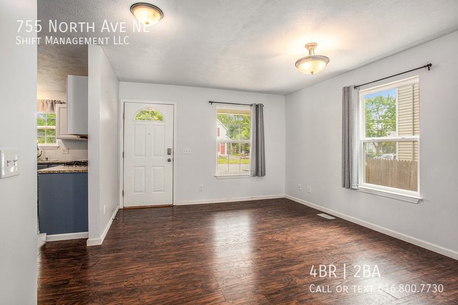 755 North Ave Ne - Photo 4 of 25