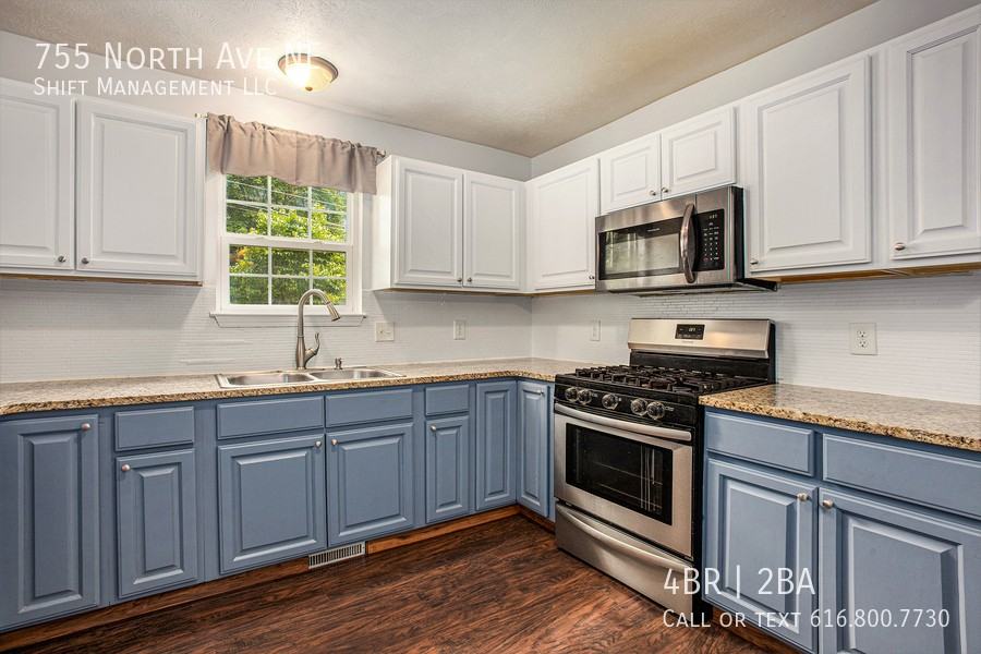 755 North Ave Ne - Photo 5 of 25
