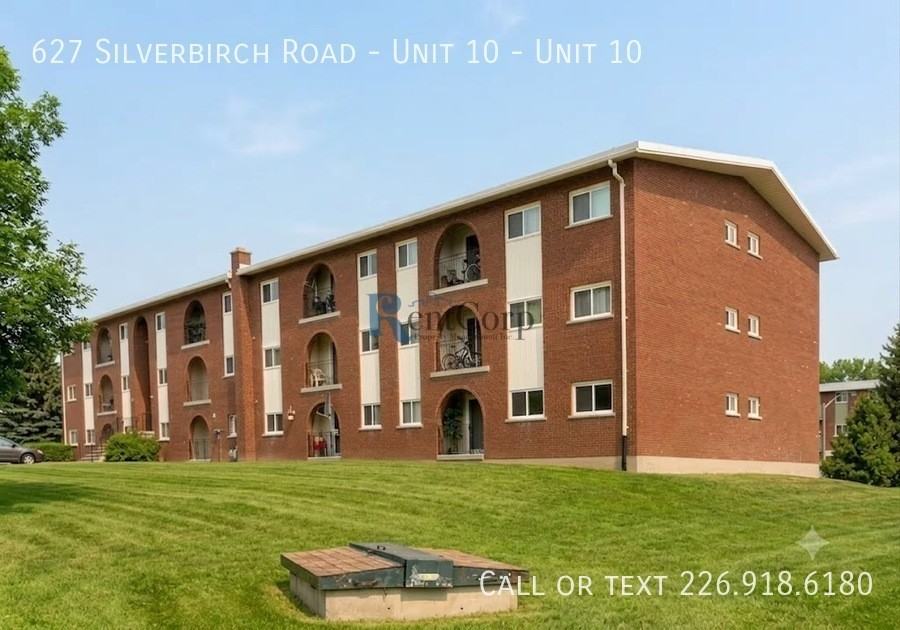 627 Silverbirch Rd Unit 10 #10
