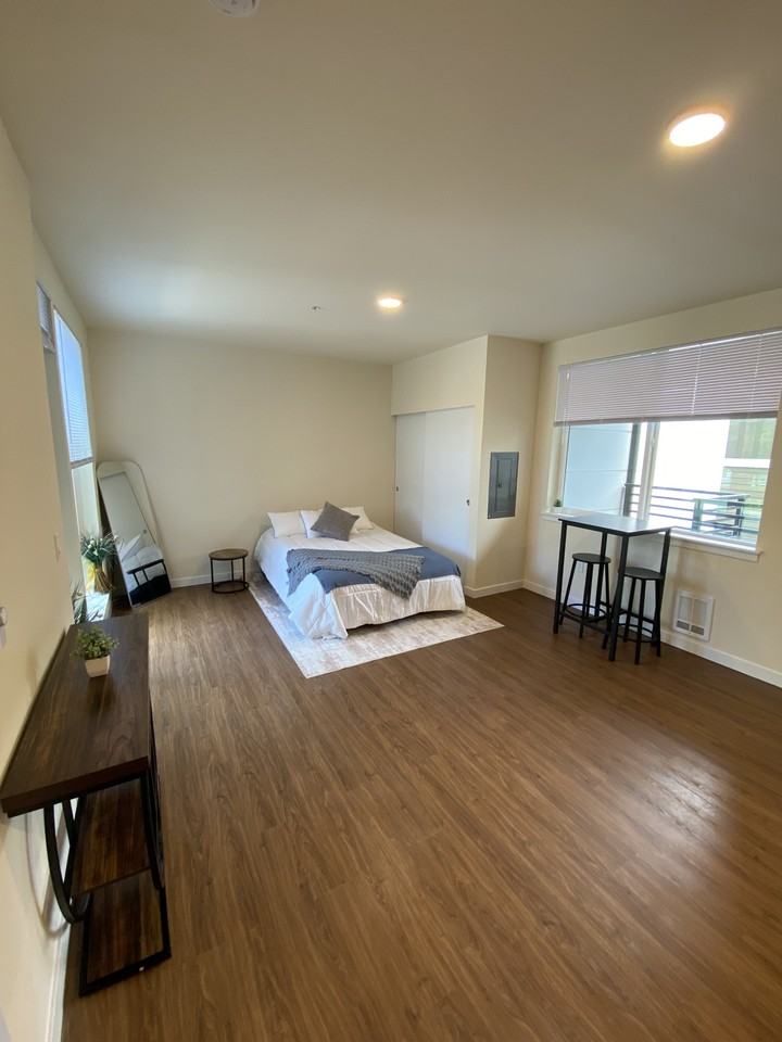 1439 Nw 60th St #205 - Photo 4 of 14