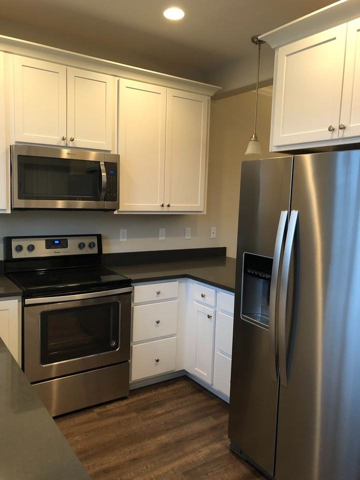 1006 W 500 S - Photo 5 of 13