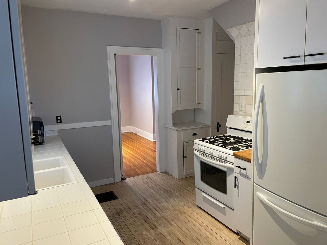 9 Union Ave Ne - Photo 7 of 23