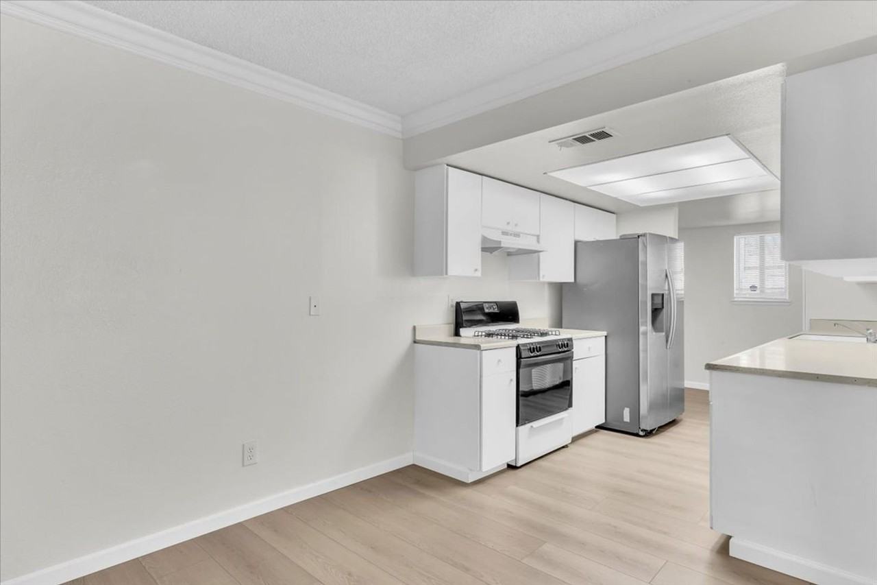 8922 I Ave - Photo 7 of 19