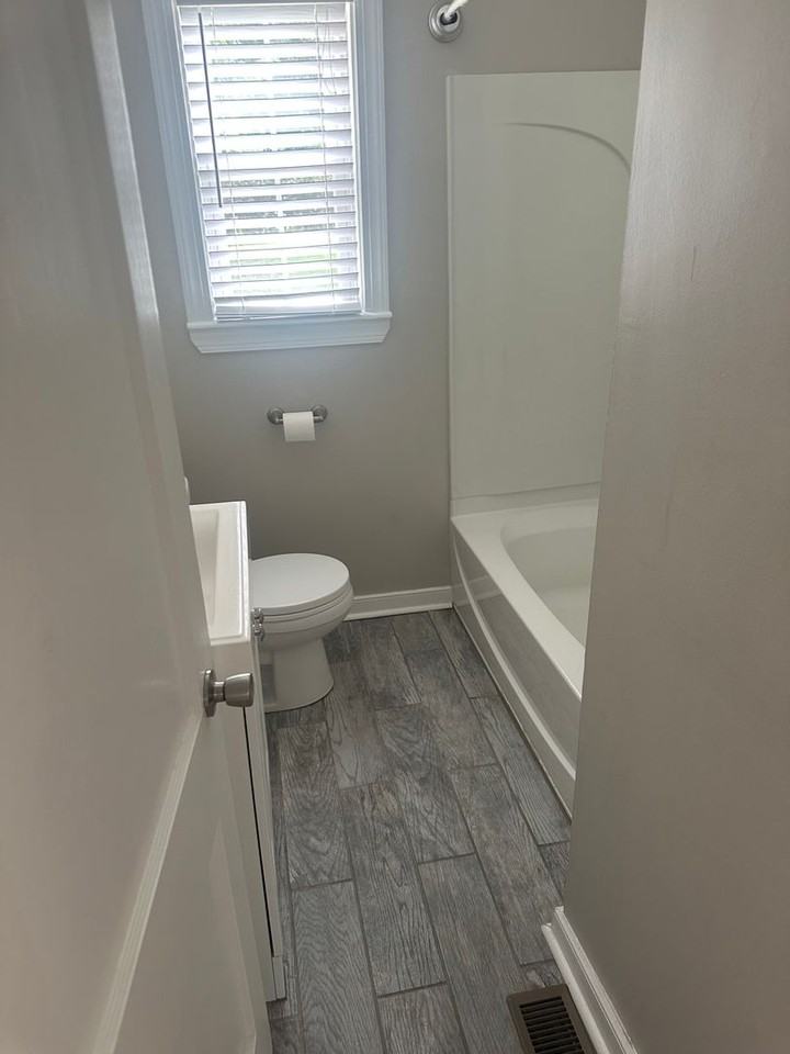 903 Willow Lawn Dr - Photo 3 of 13