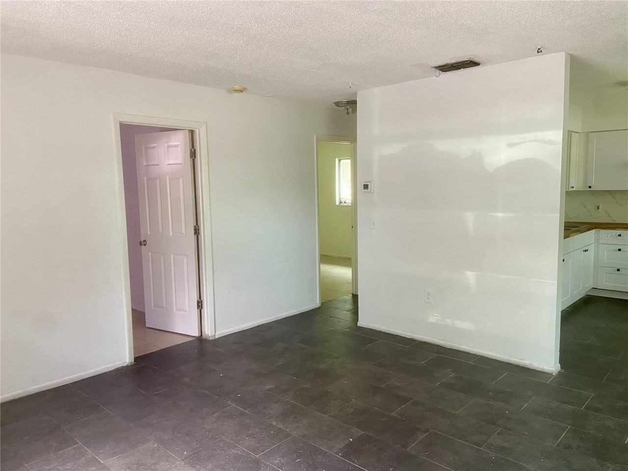 5613 7th Street Ct E - Photo 3 of 10