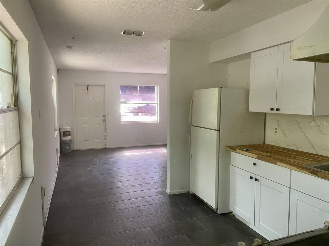 5613 7th Street Ct E - Photo 5 of 10