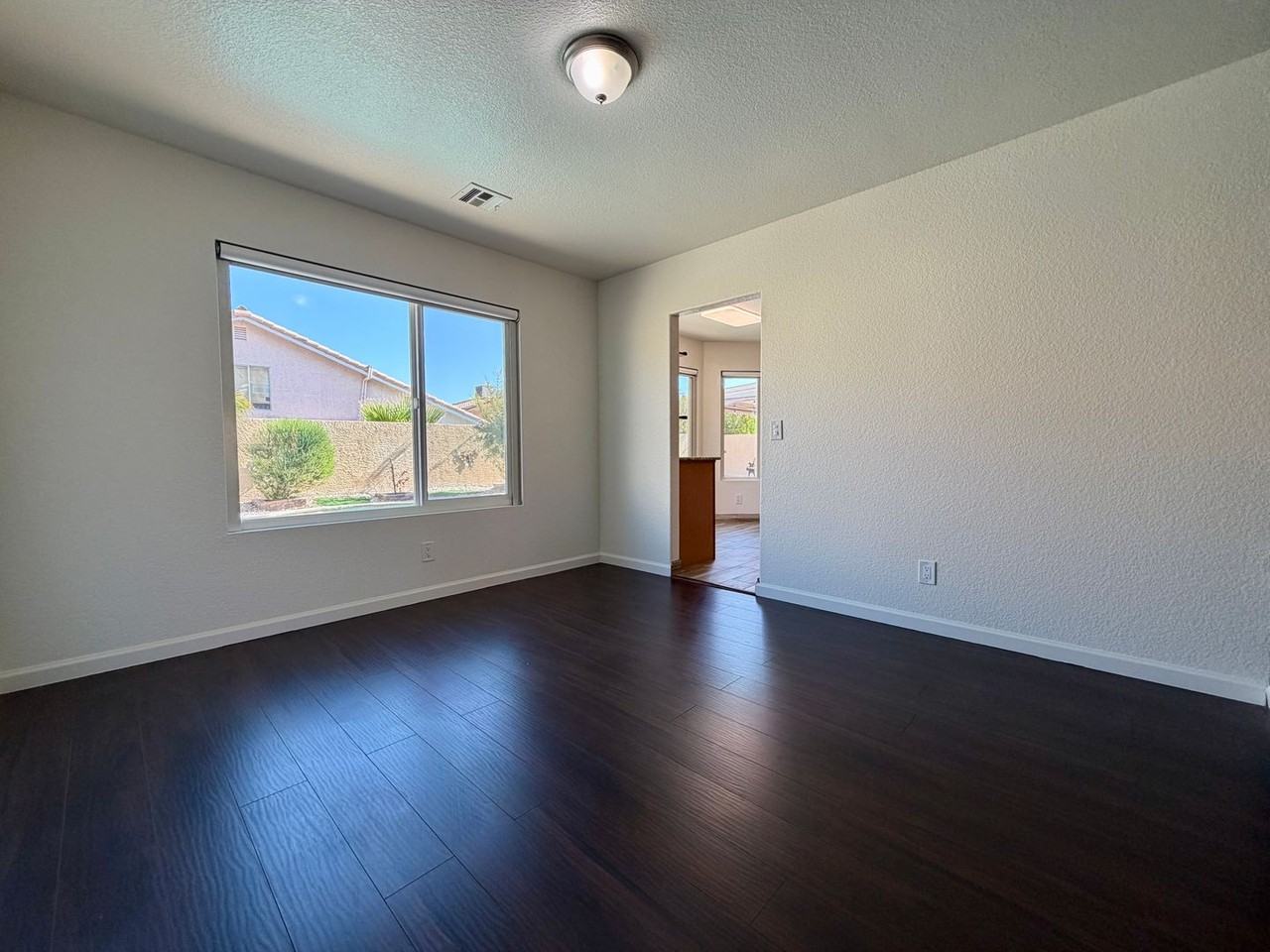 1538 Roughrider Cir - Photo 5 of 31