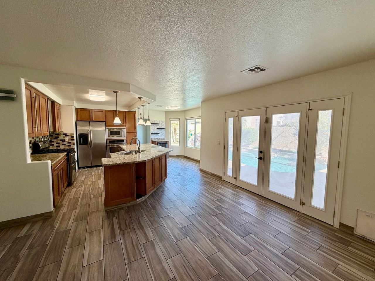 1538 Roughrider Cir - Photo 7 of 31
