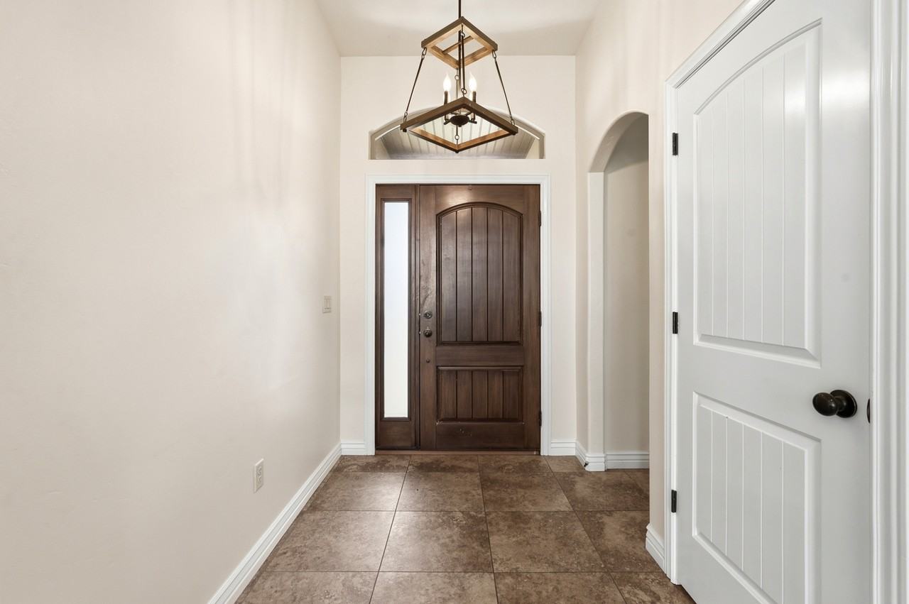 3087 N 1075 W #1 - Photo 3 of 50