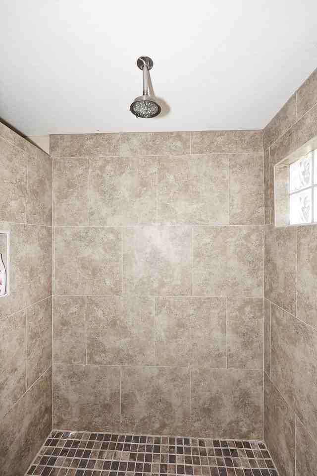 3413 N 16th Dr - Photo 6 of 46