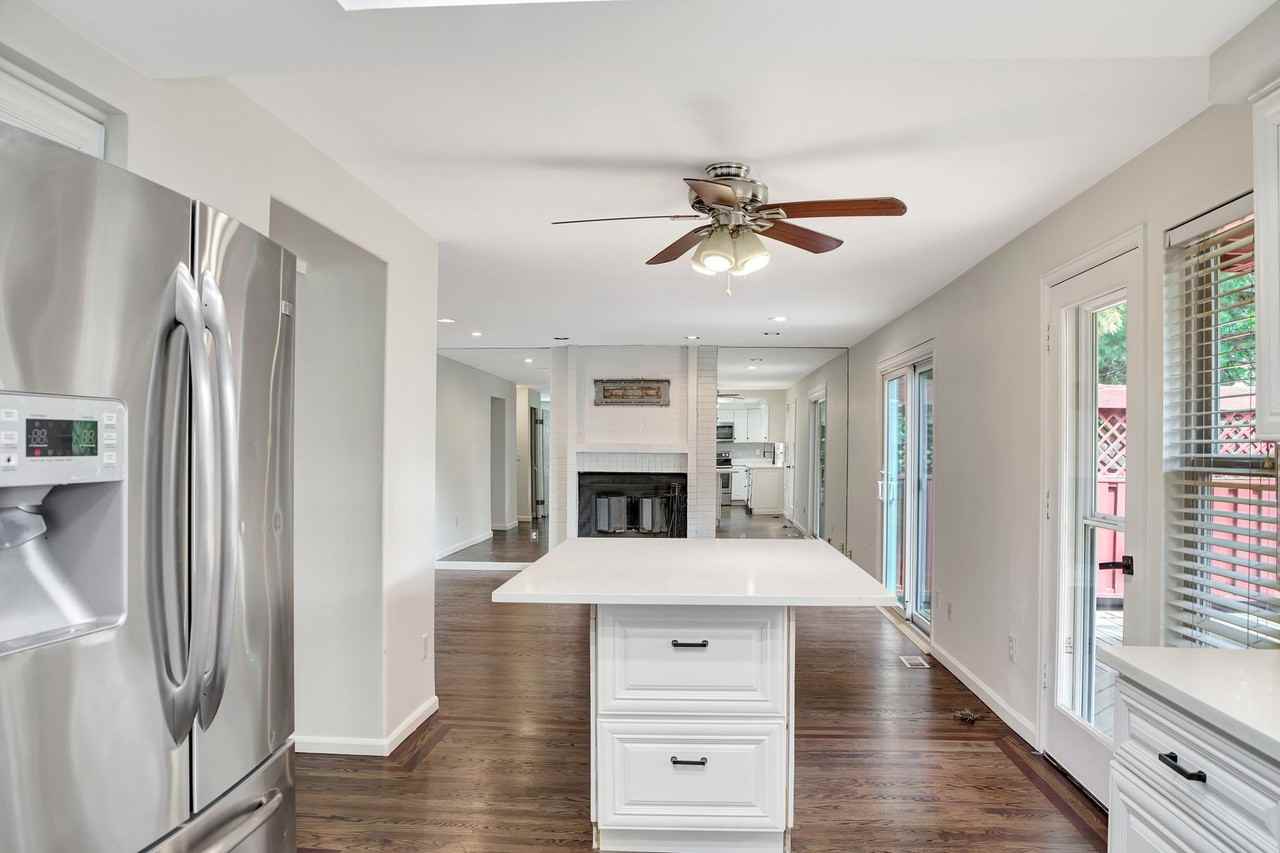 14860 E Wagon Trail Dr - Photo 5 of 31