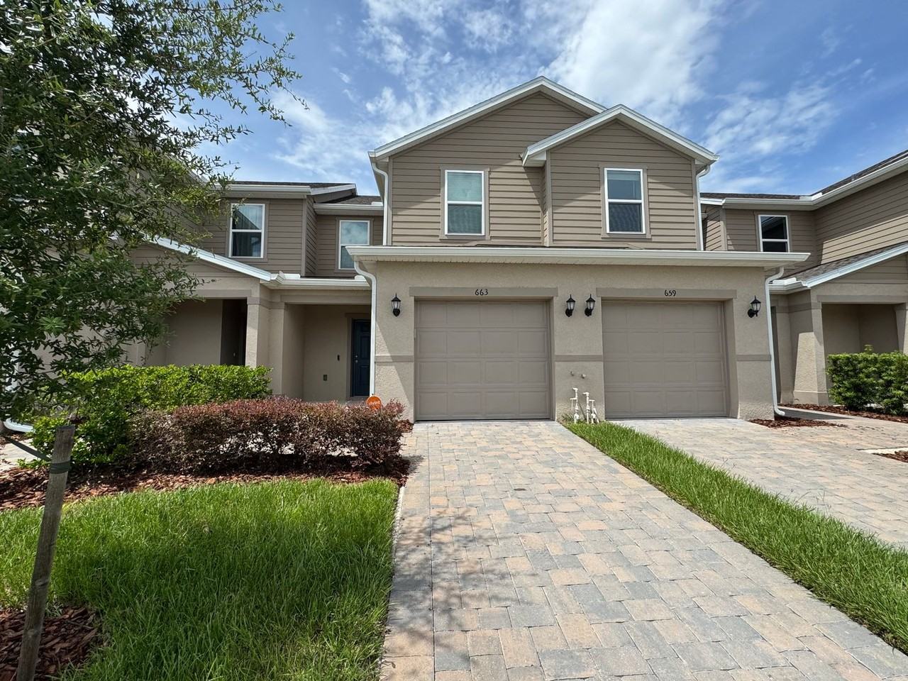 663 Meadows Edge Pl - Photo 4 of 40