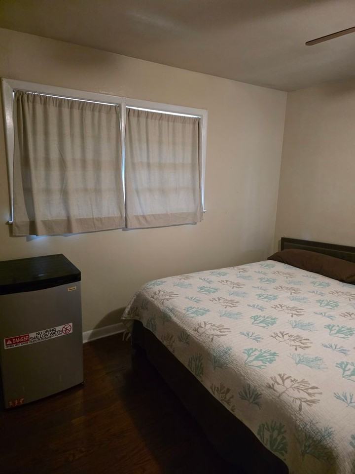 2521 Lyman St - Photo 2 of 7