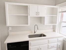 featured image of 4005 Holly St