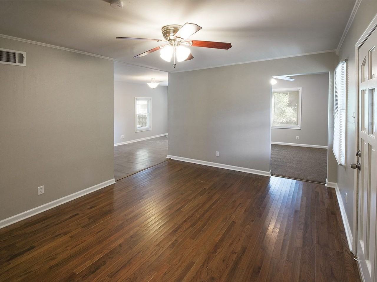 5360 Blackwell Rd - Photo 4 of 16