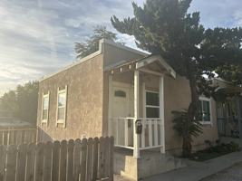 featured image of 905 3rd St #1