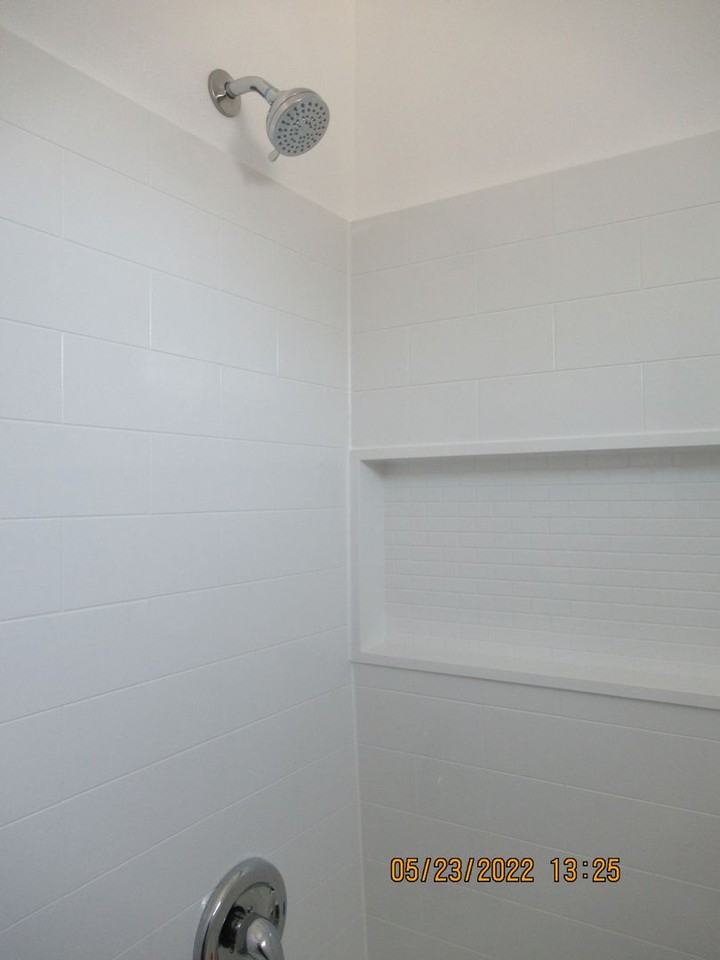 908 E Cypress Ave - Photo 5 of 7