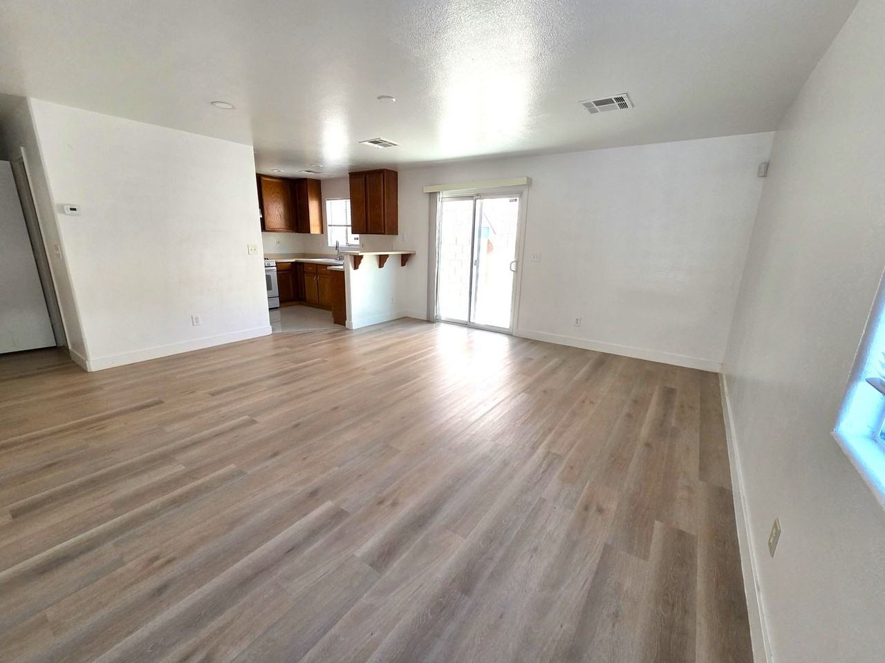 5034 Aesop Ave - Photo 3 of 20