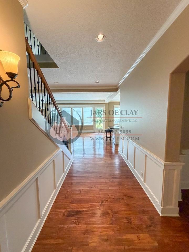 2752 Tukwila Dr - Photo 5 of 45