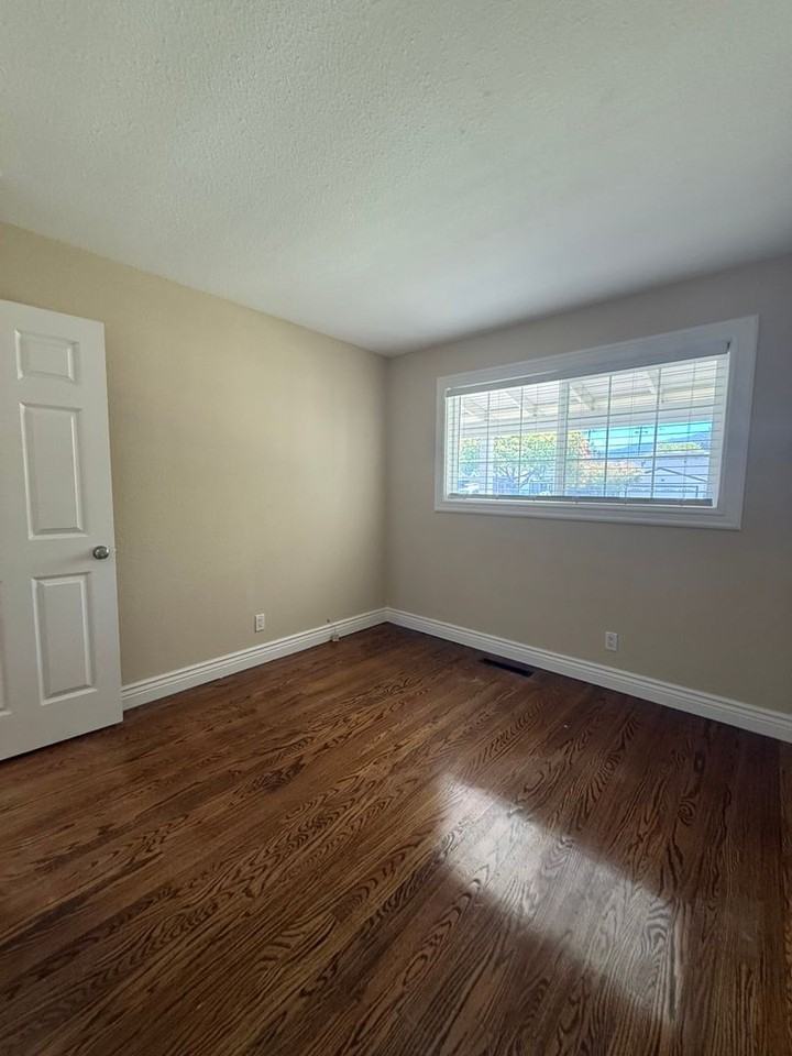 1767 Cardel Way - Photo 5 of 13