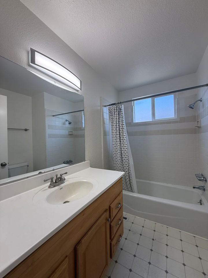 1767 Cardel Way - Photo 7 of 13