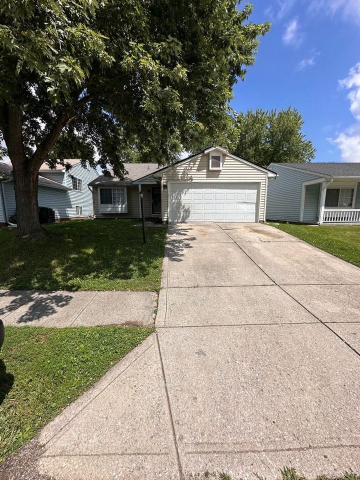 11040 Wismar Dr - Photo 2 of 19
