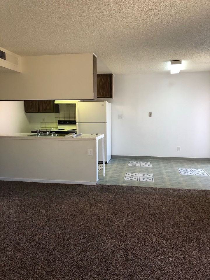 1606 Randazzo Ave - Photo 2 of 5