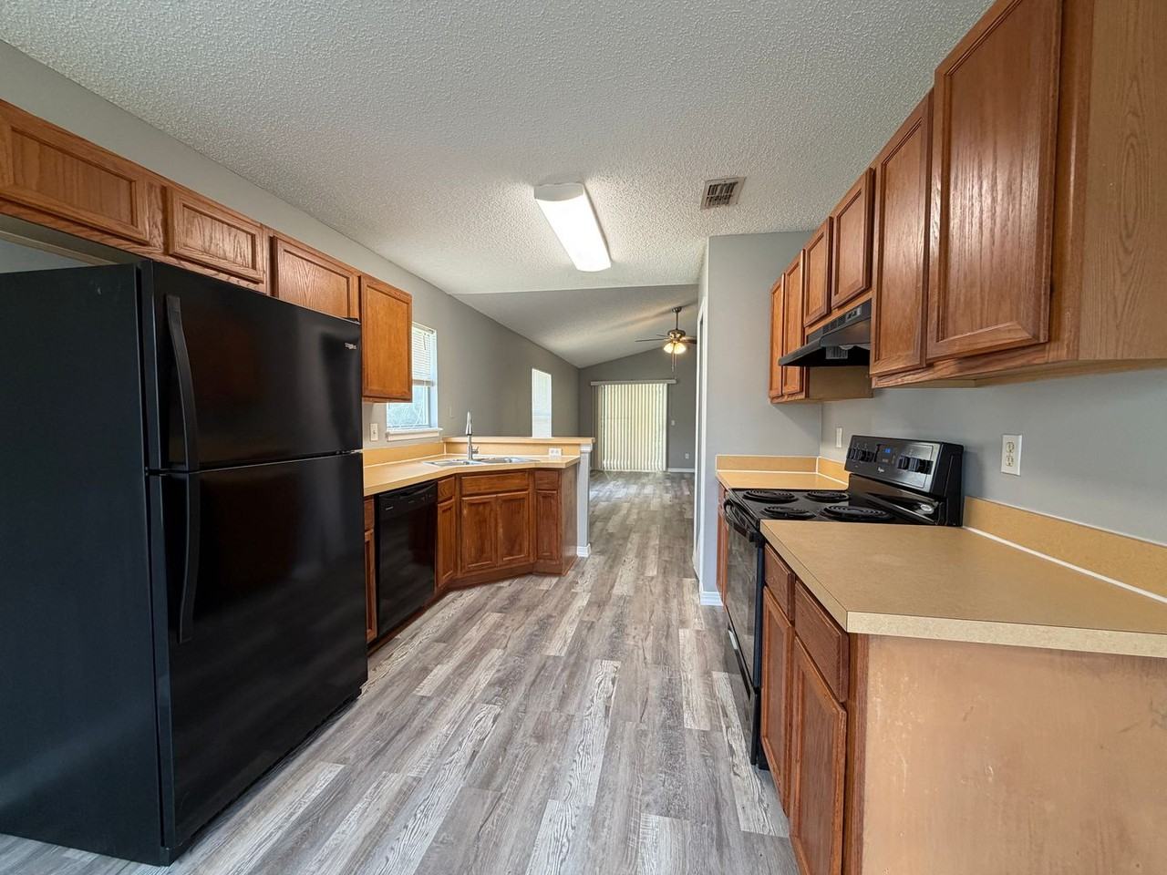 4339 Hanging Moss Dr - Photo 5 of 15