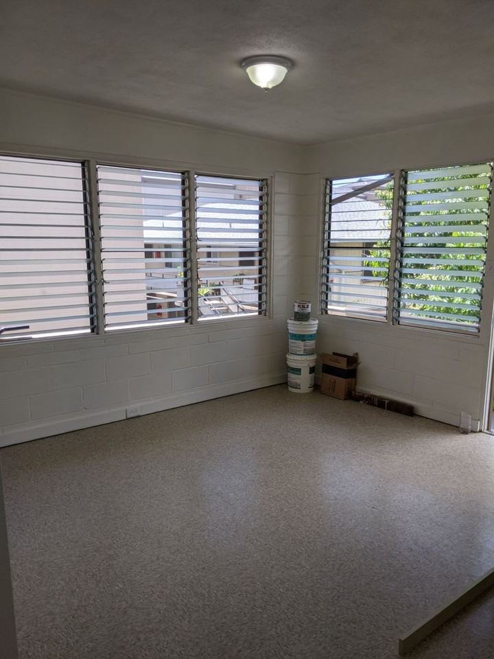 1249 Matlock Ave #H - Photo 4 of 8