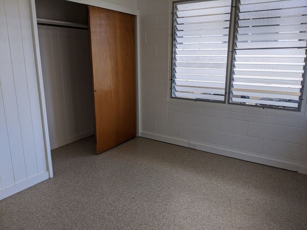 1249 Matlock Ave #H - Photo 7 of 8
