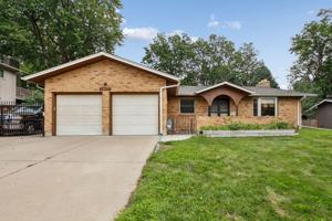 featured image of 2502 S Yarrow St