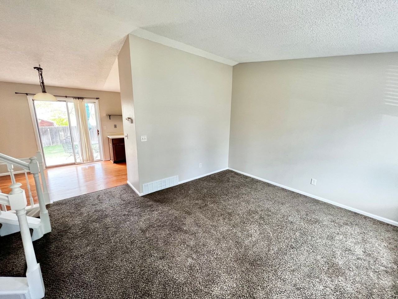 2336 Arctic Fox Dr - Photo 3 of 29