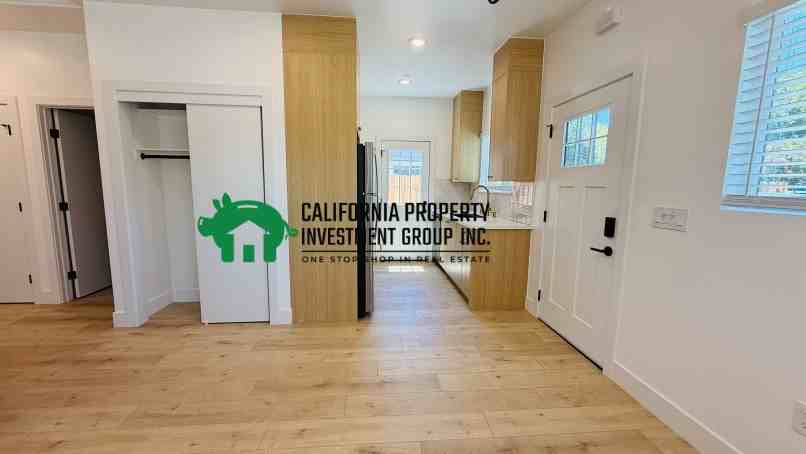 4104 16th Ave #4104 - Photo 5 of 27