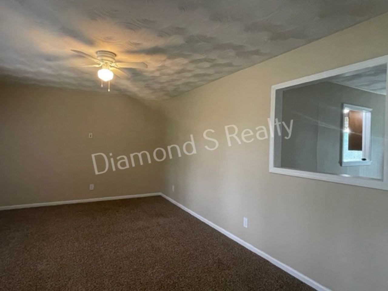 2749 W Buena Vista St - Photo 4 of 21
