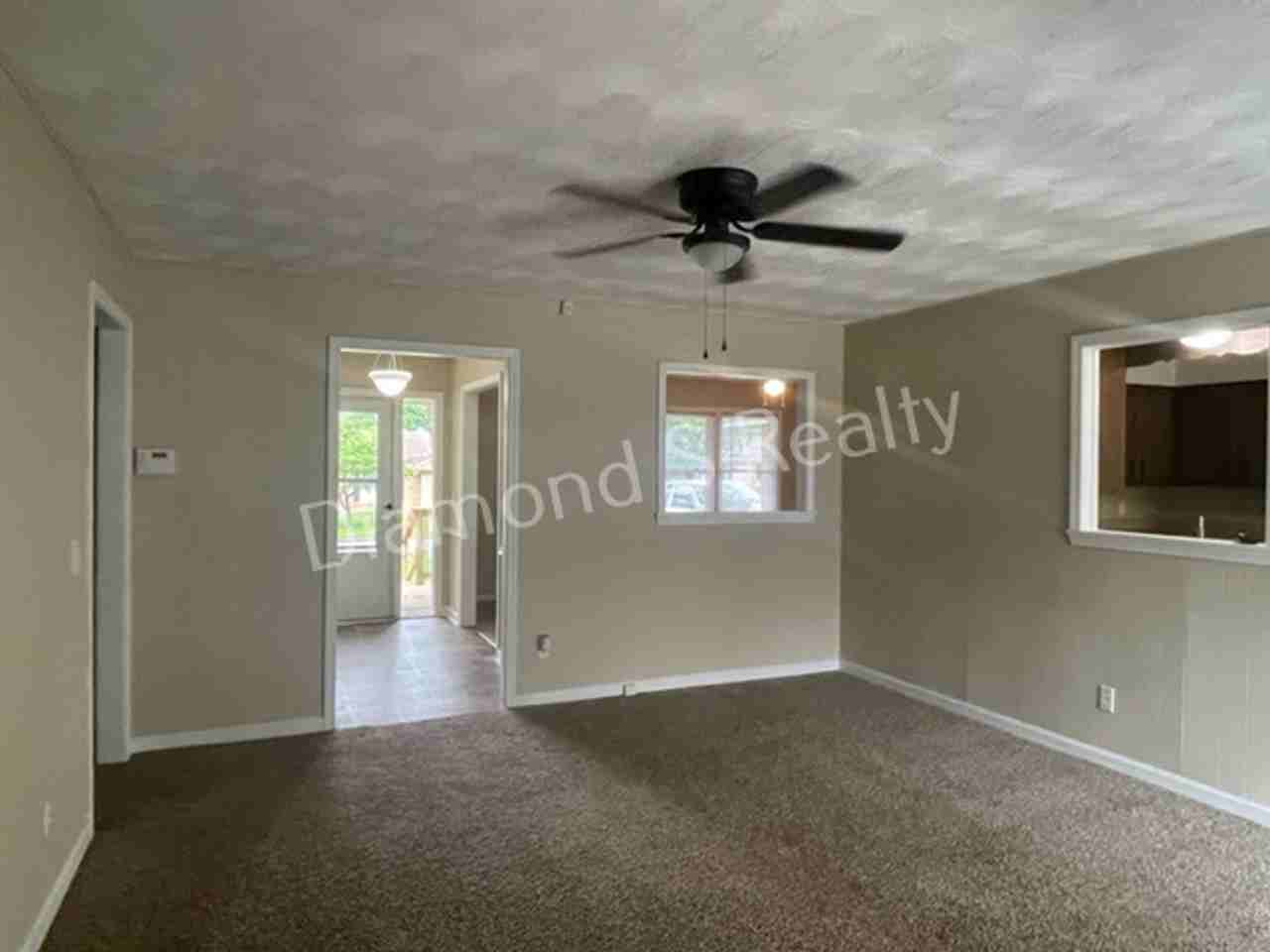 2749 W Buena Vista St - Photo 7 of 21