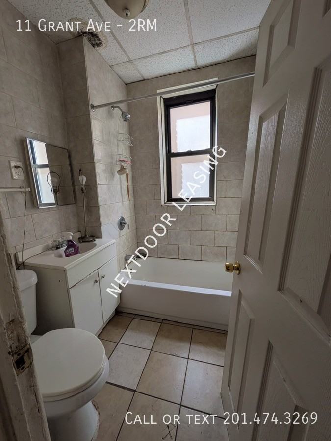 11 Grant Ave #2RM - Photo 3 of 8