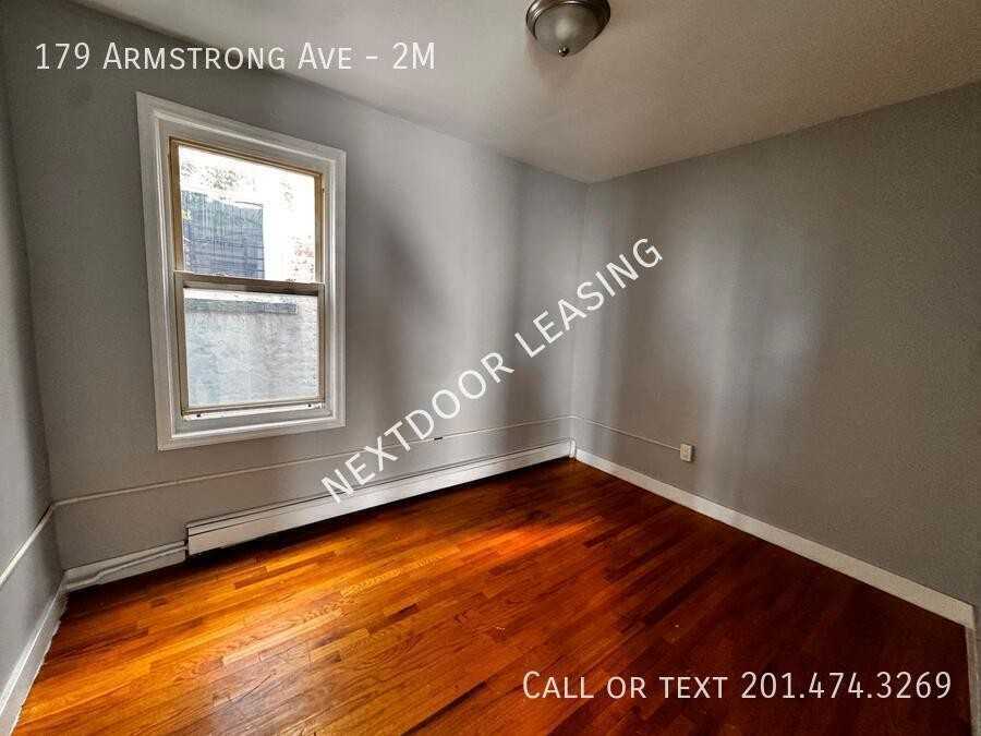 179 Armstrong Ave #2M - Photo 3 of 6