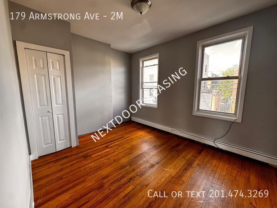 179 Armstrong Ave #2M - Photo 4 of 6