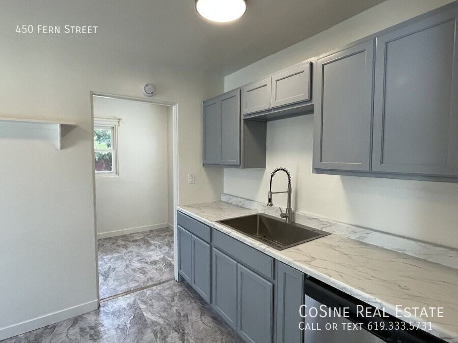 450 Fern St - Photo 5 of 11