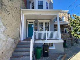 445 Manor St - Photo 1 of 1