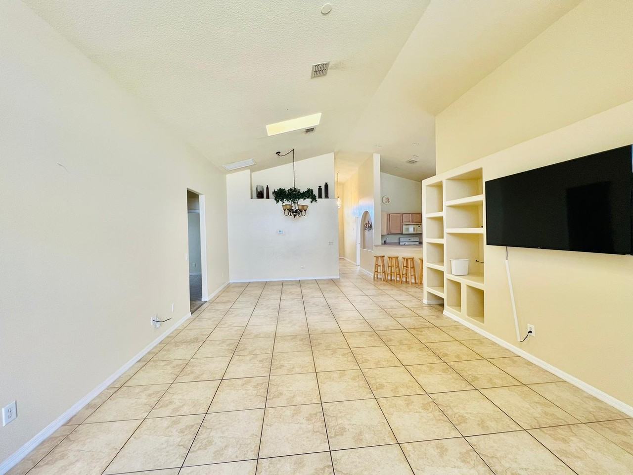 2565 Bear Creek Ct #1 - Photo 7 of 18