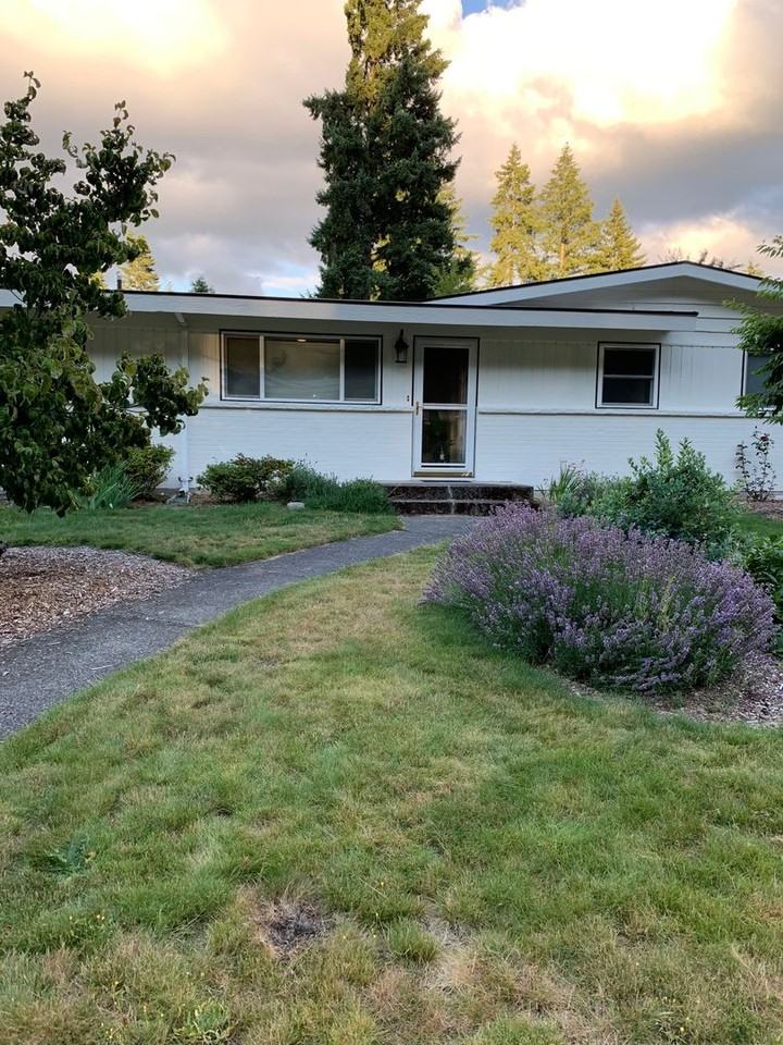2644 153rd Ave Se - Photo 2 of 17