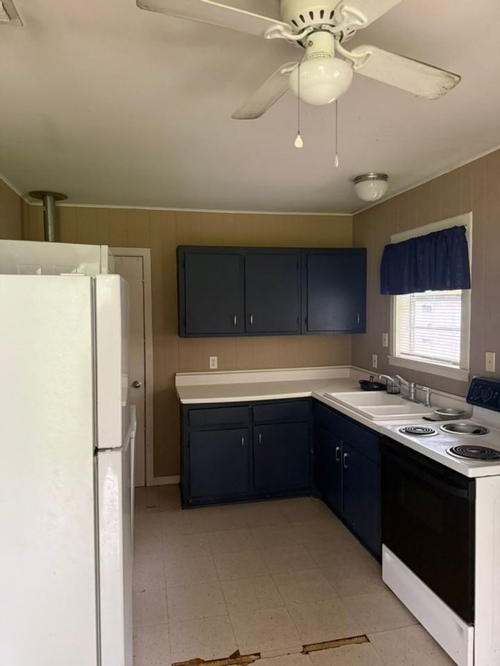 3441 Little Cypress Dr - Photo 3 of 8