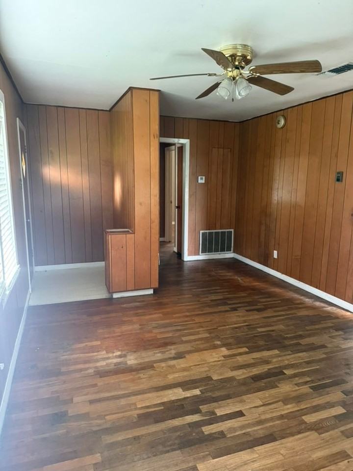 3441 Little Cypress Dr - Photo 5 of 8