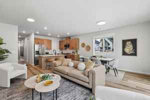 featured image of 6807 Ne 15th Ct