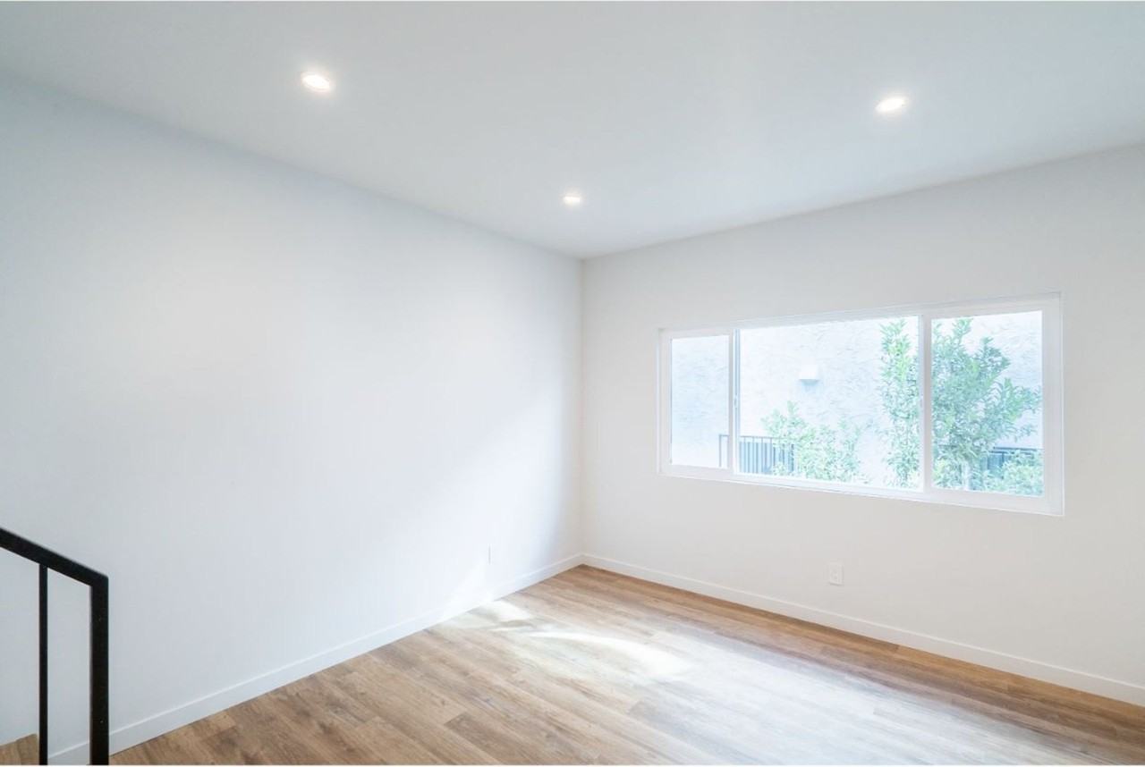 6120 Eleanor Ave - Photo 4 of 21