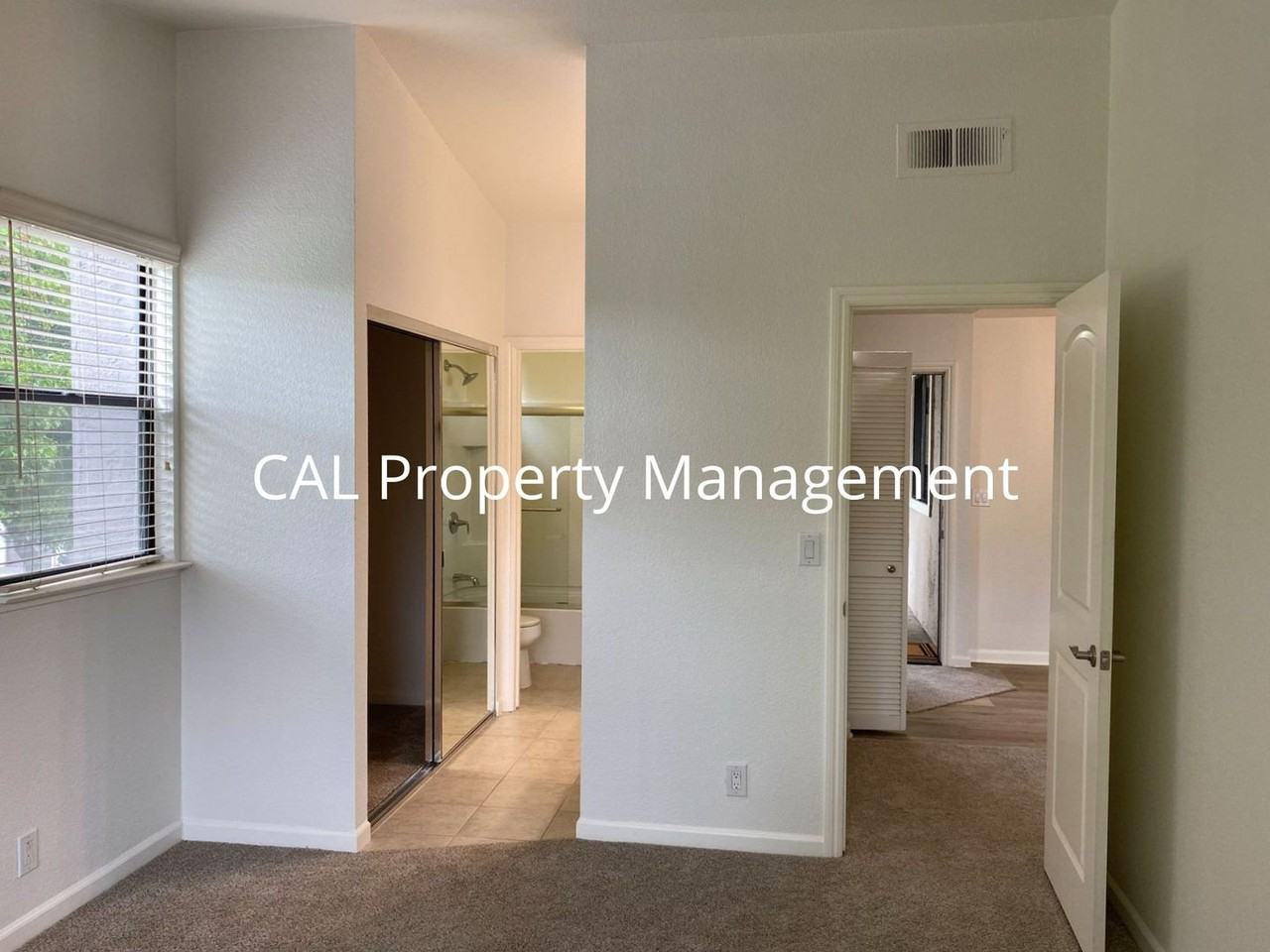 405 Tyler Pl #P - Photo 5 of 22