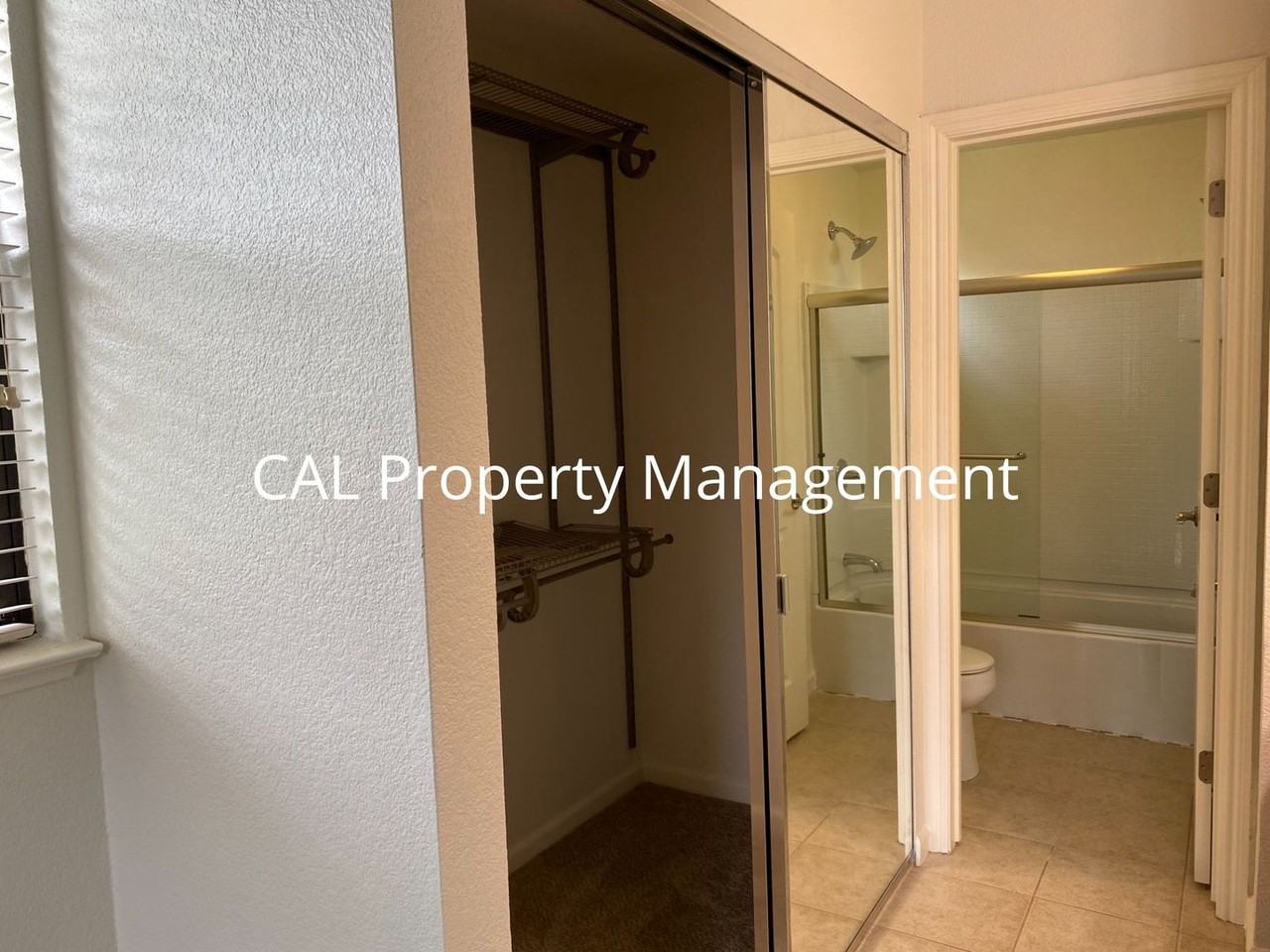 405 Tyler Pl #P - Photo 6 of 22