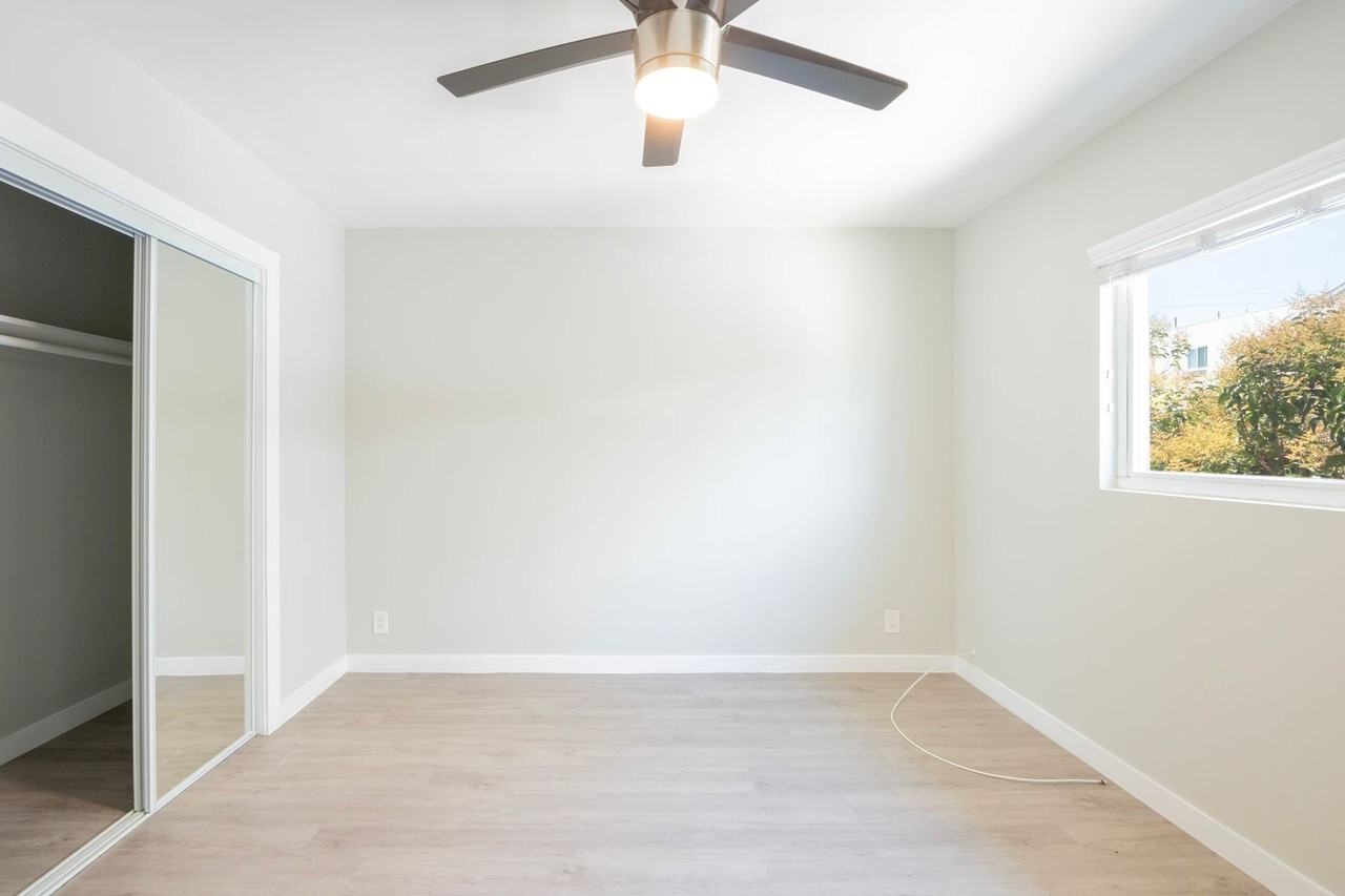 5622 La Mirada Ave - Photo 3 of 8