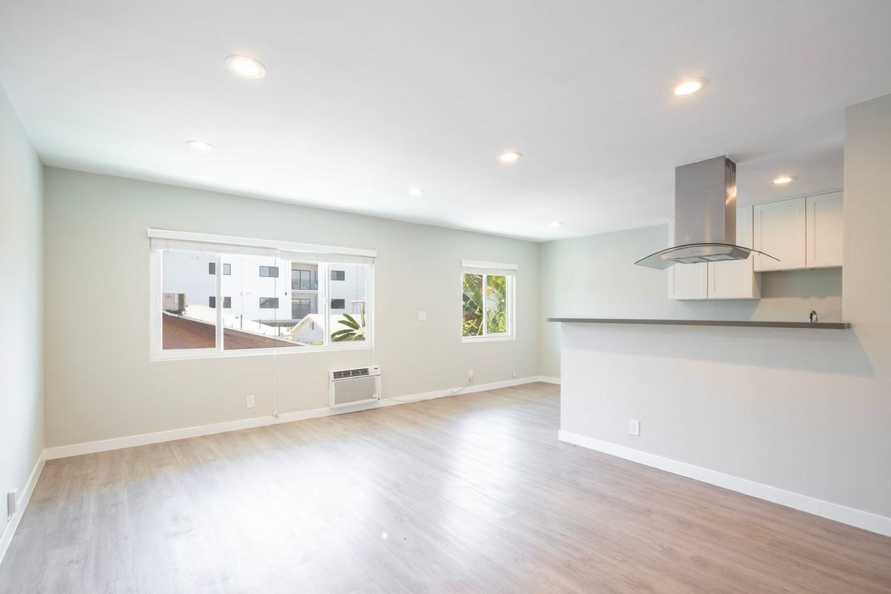 5622 La Mirada Ave - Photo 4 of 8